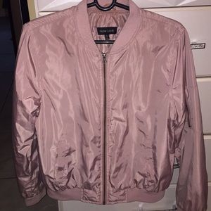 Wind breaker